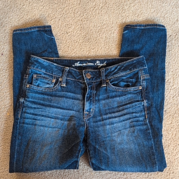 American Eagle Slouchy Jeans Size 2 - Picture 1 of 7